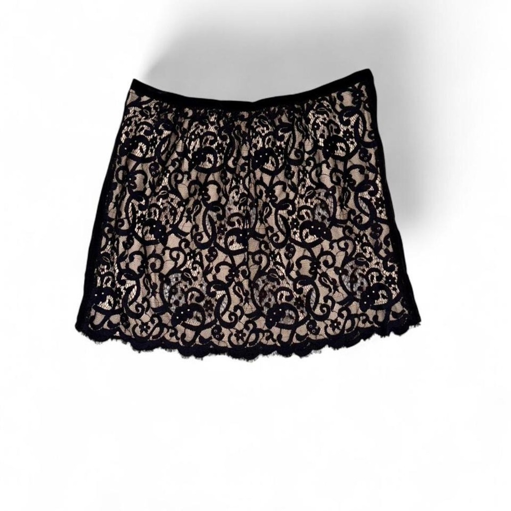 Black lace‎ mini Shirt Ladies 14P by Anne Taylor Loft NWT